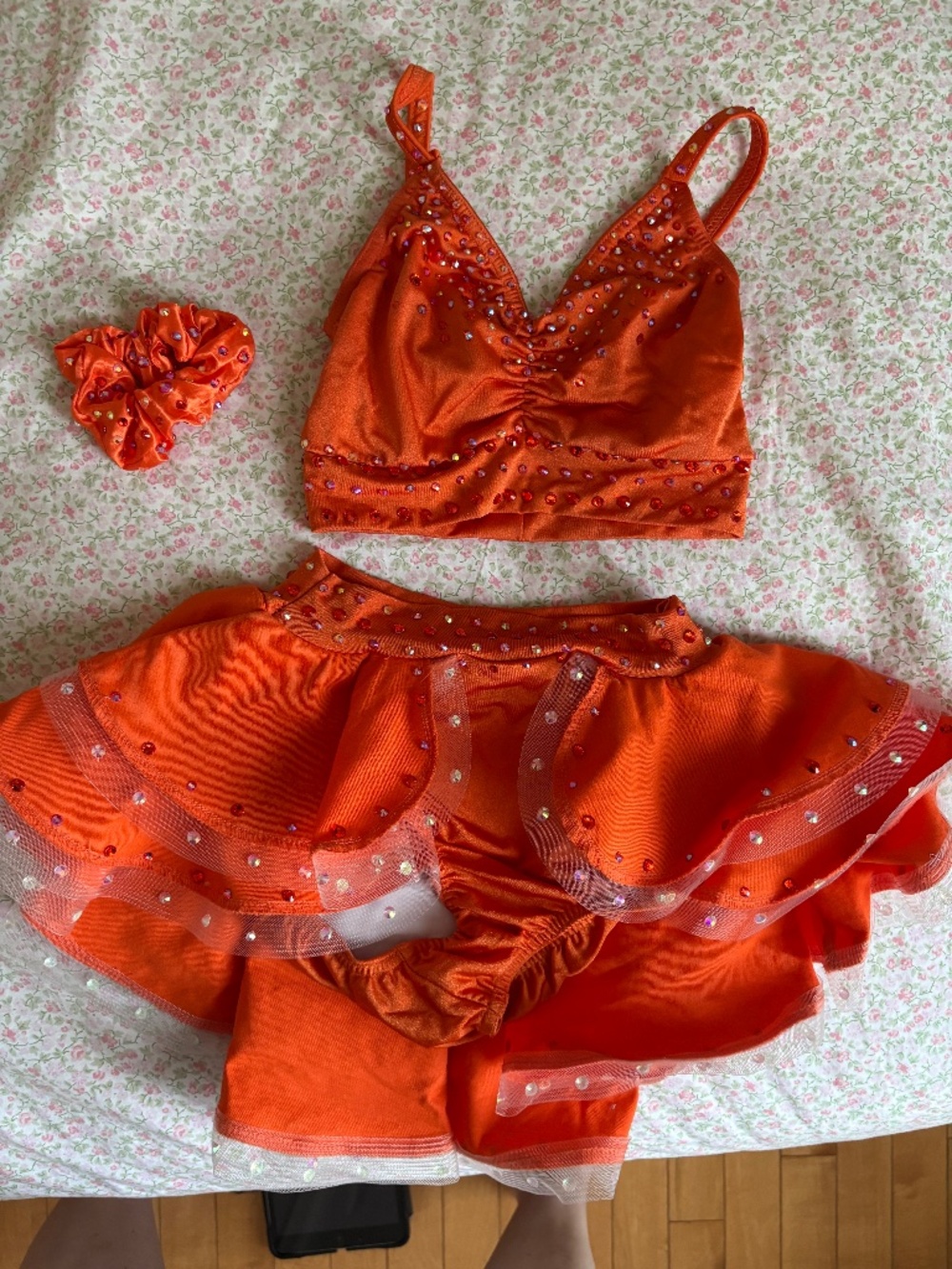 Orange Kelle Costume, size child medium
